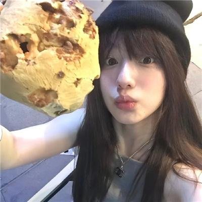 深夜的奇葩恋爱图鉴