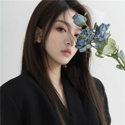 我和七个姐姐重生了